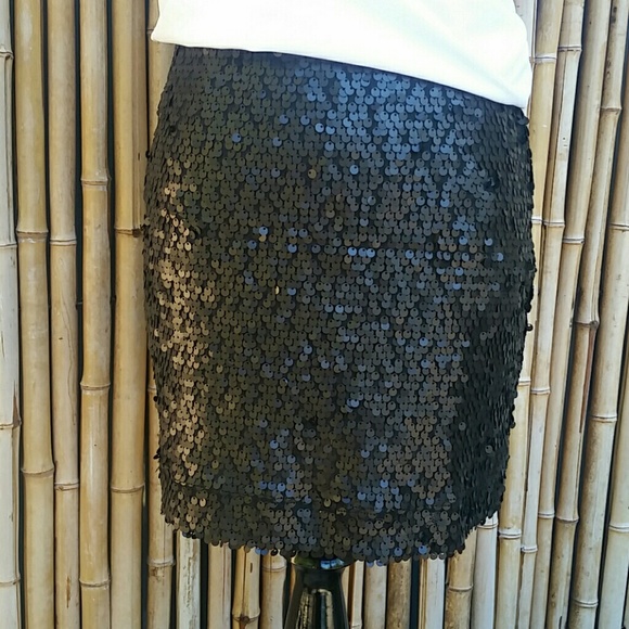 BISHOP+YOUNG Dresses & Skirts - NEW BISHOP+YOUNG Trendy Black Sequin Mini Skirt M